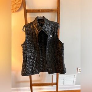 Women’s Northface Vest